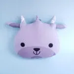 cojin chivo